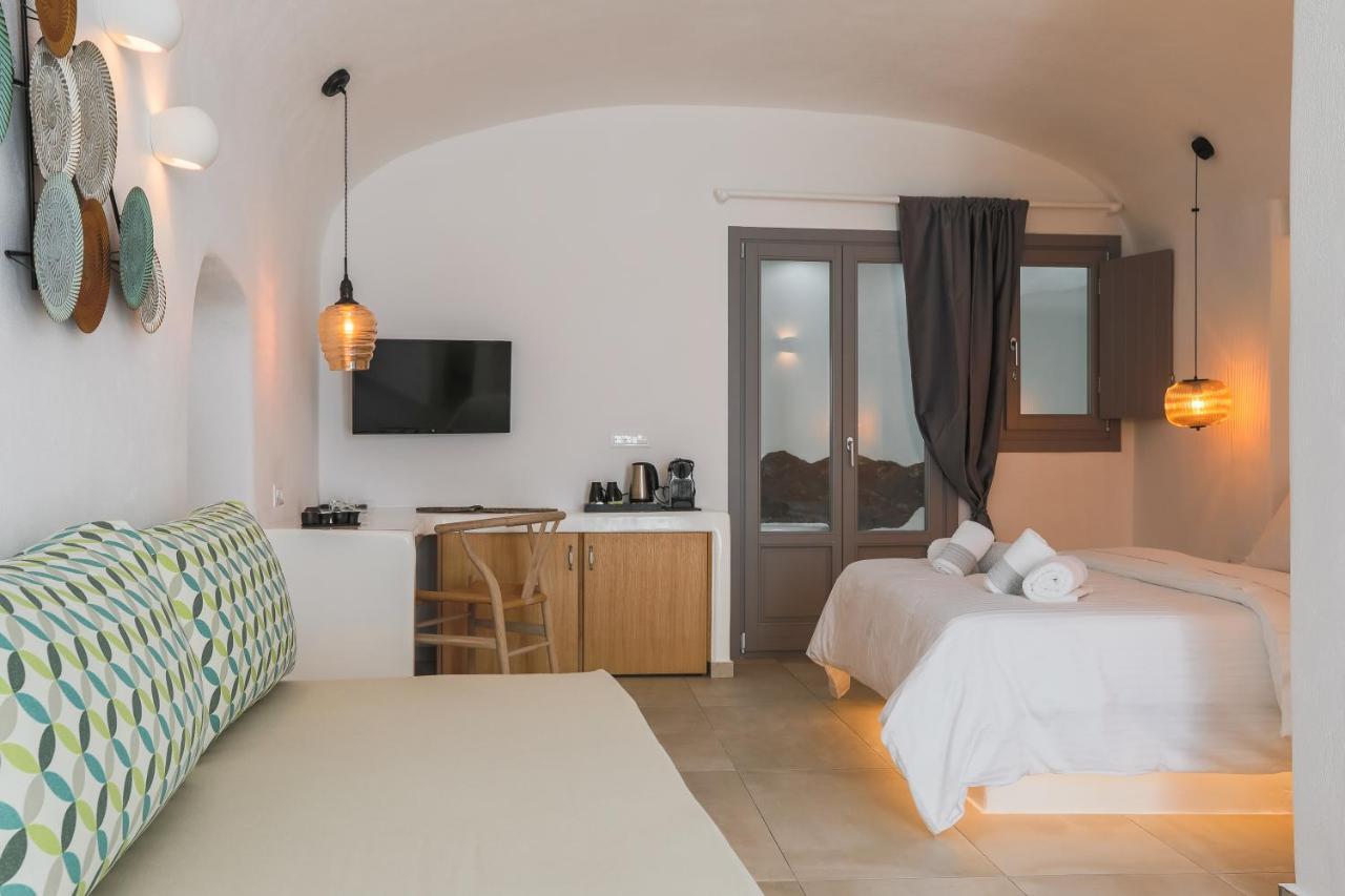 Eternity Suites Santorini ฟิรา ภายนอก รูปภาพ