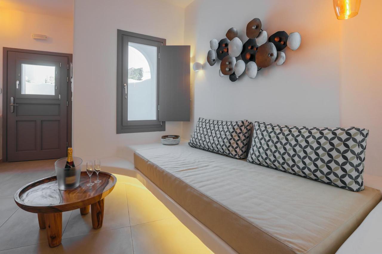 Eternity Suites Santorini ฟิรา ภายนอก รูปภาพ