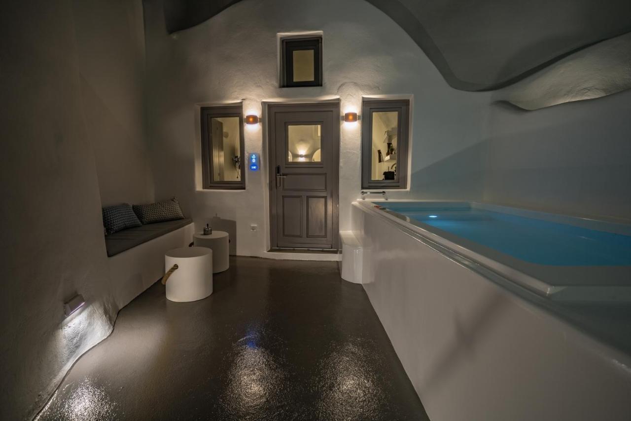 Eternity Suites Santorini ฟิรา ภายนอก รูปภาพ